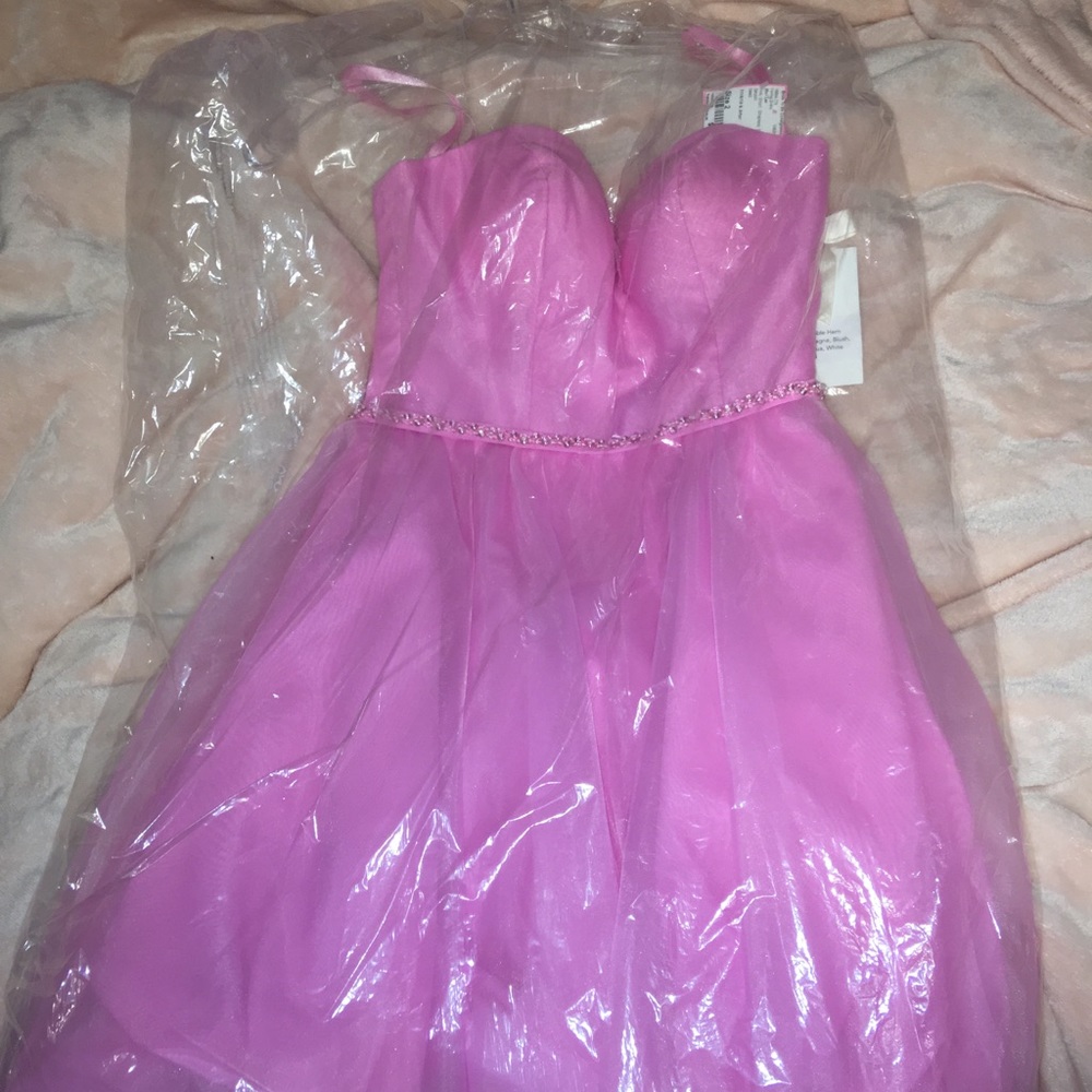 Women’s semi formal dress